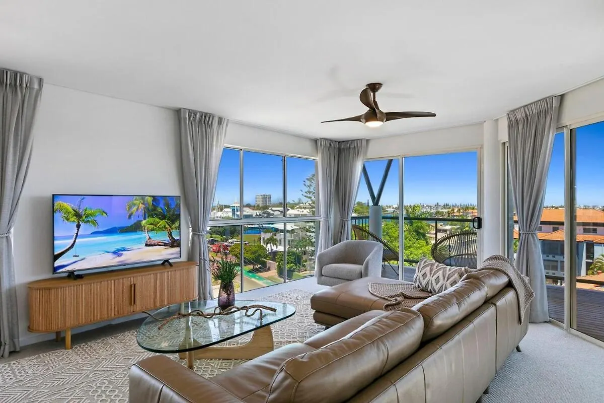 Incredible Beachside Penthouse-Riva11 Mooloolaba